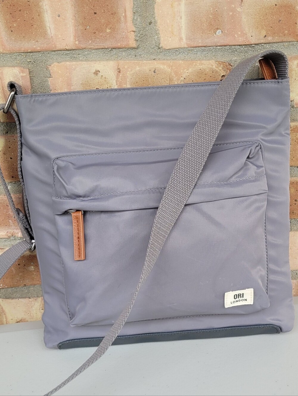 ORI London Kennington Stormy Gray  Crossbody Bag